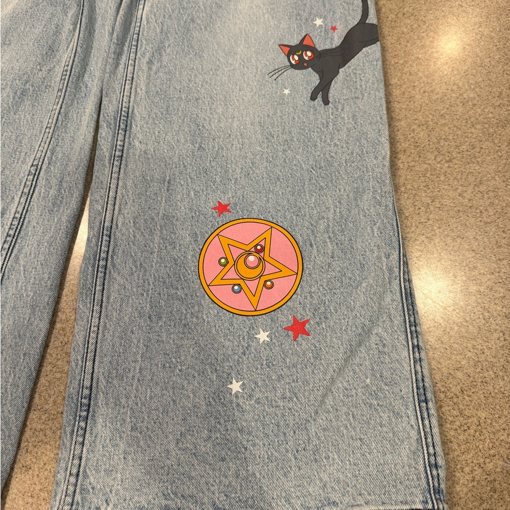 Size 7 Hot Topic wide leg Pretty Guardian Sailor Moon jeans. Sold out! - Picture 5 of 11